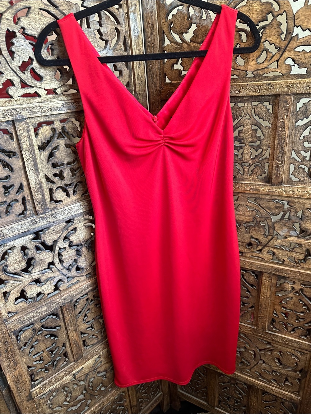 David Meister Hot Red V-Neck Sleeveless Cocktail dress size 10 NWOT